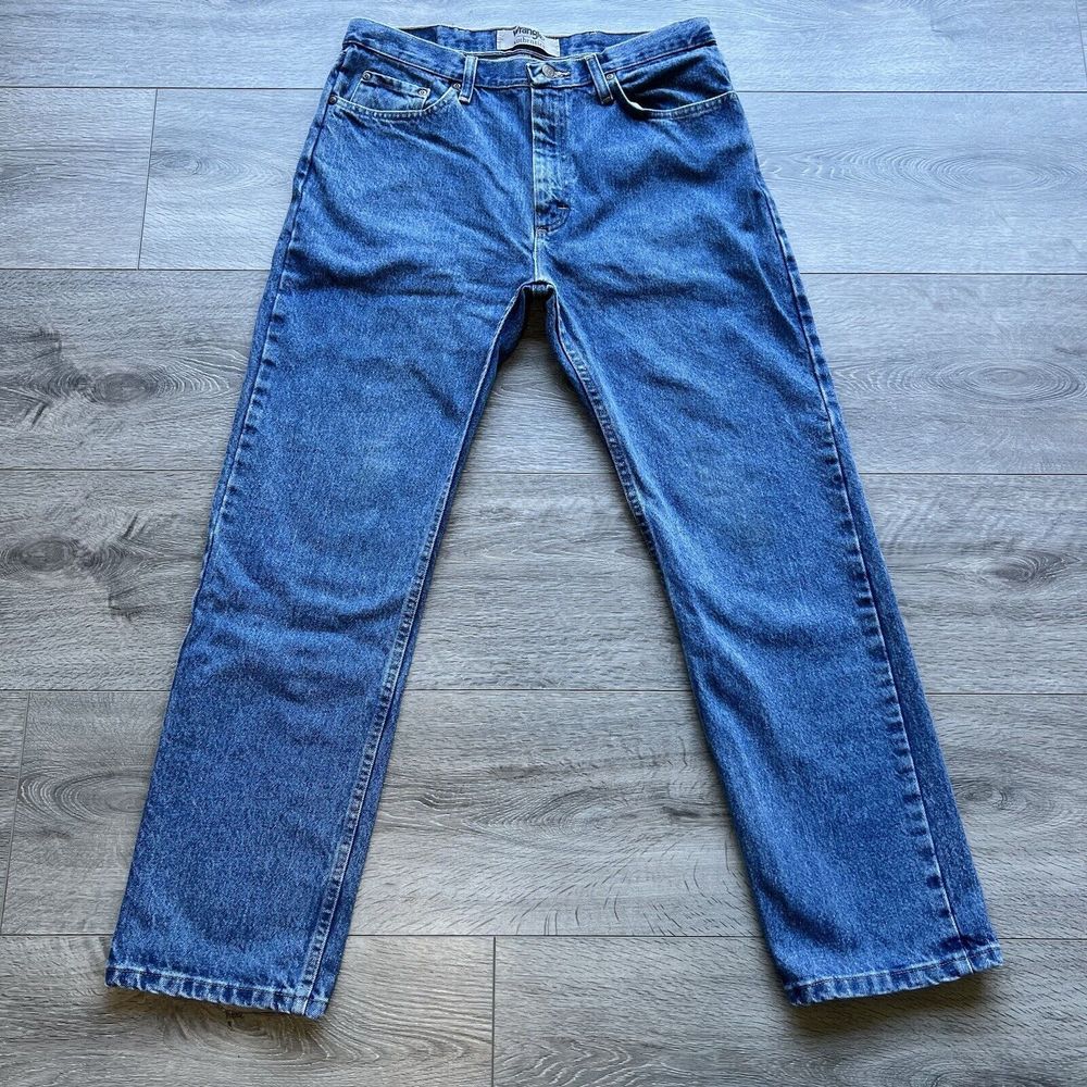 Wrangler Jeans Mens 34x30 Authentics Relaxed Straight Denim Blue